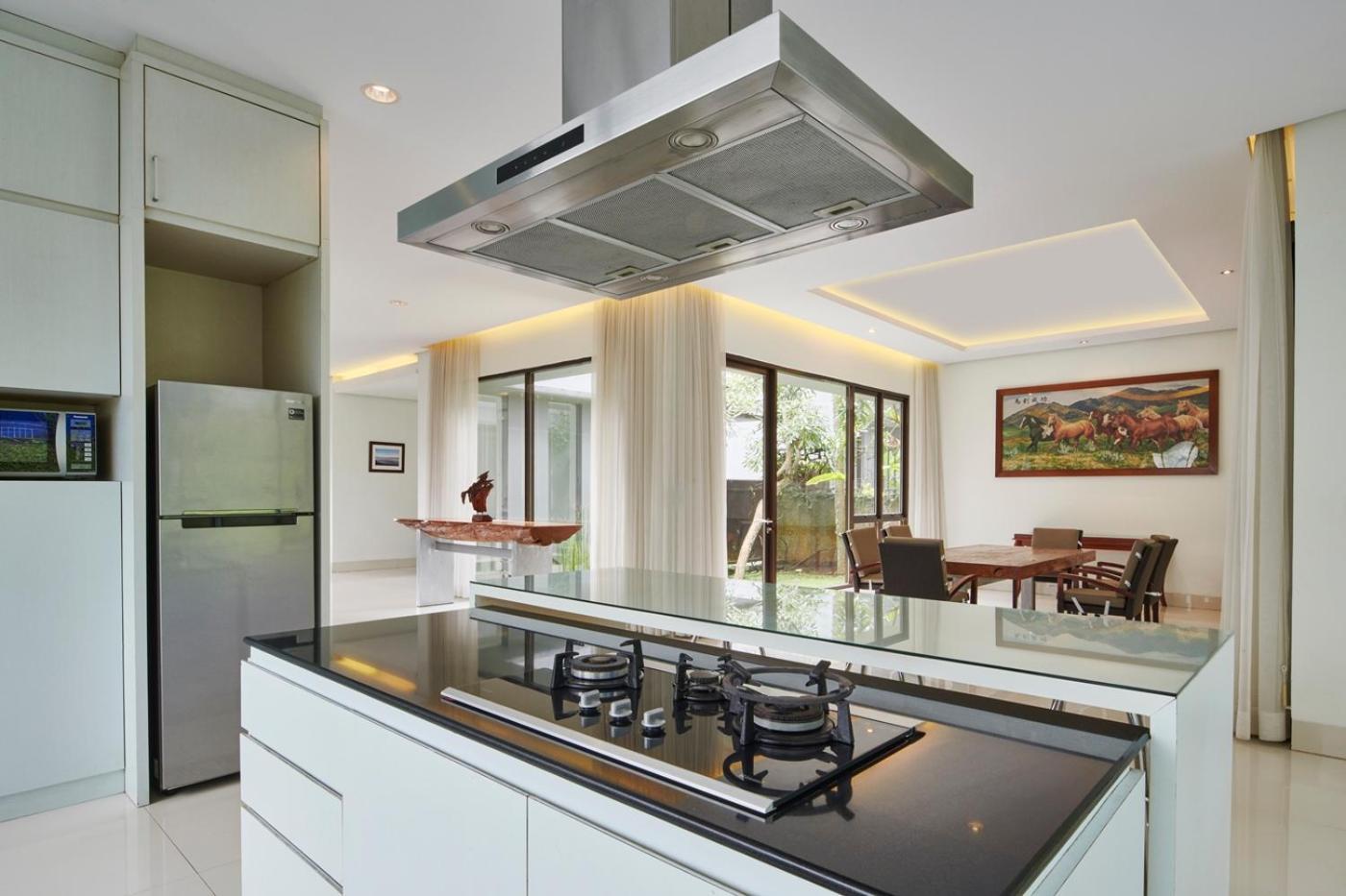 Oyama City View Villa 4 Bedrooms With A Private Swimming Pool Bandung Exterior photo
